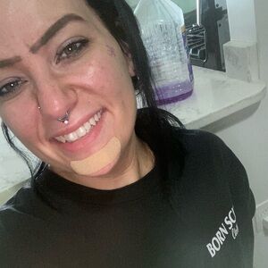 Meet your Posher, Yaya